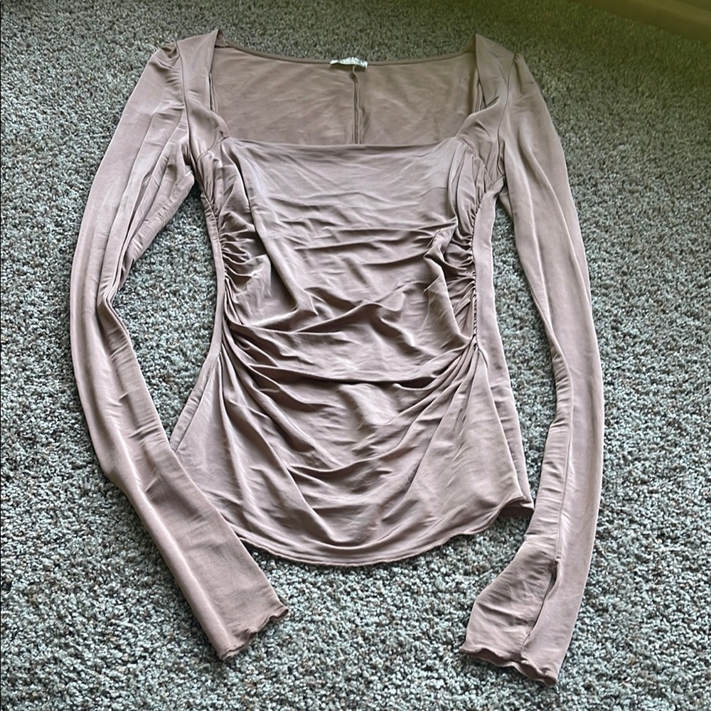 Free People S mauve Fitted Ruched silky top (intimately)nwot